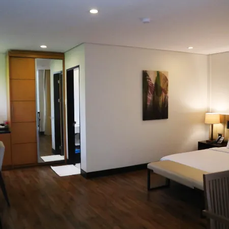 Dolores Tropicana Resort