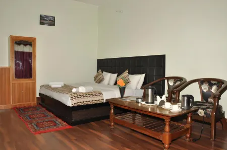 Himalaya Mount View Resort