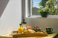 Chalet Motel Brunswick Heads Hotels in Mullumbimby