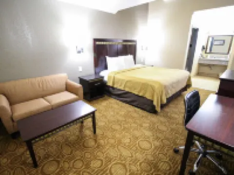 エコノ ロッジ イン & スイーツ フォールブルック ダウンタウン フォールブルックのホテル