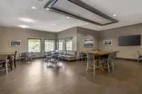 Best Western Plus Lees Summit Hotel  Suites - breakfast