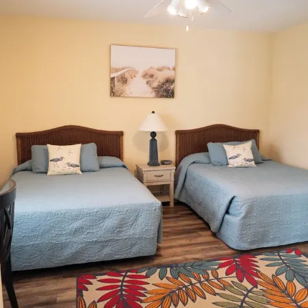 Charming 1-bedroom villa in Sunset Beach with Kitchen, AC, WiFi 3713