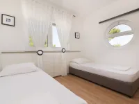 Anđa - 3-Star
