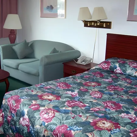 Harbor Inn Отели в г. Грейам Тауншип