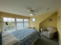 Acadia Oceanfront 4Bdm 4Bth Private Home on Duck Cove, Game Room Amazing Sunsets