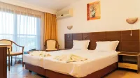 Plaja 33 Hotels in Mangalia