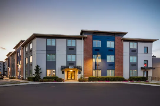 Independent King of Prussia Hotels in King of Prussia