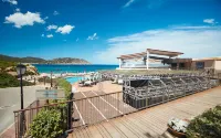 Invisa Hotel Club Cala Blanca - วิว