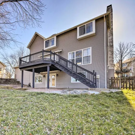 Saint Charles House Near Historic Downtown!
