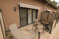 Moderne Maisonette Ferienwohnung in Royalem Stil