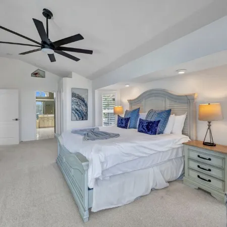 AMAZING!! Remodeled Punta Gorda waterfront home; HEATED SALT POOL; golf nearby