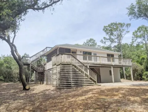 Duck Road Central Location🐶Dog Friendly🎾Parking &Tennis Pass⛱Walk to the Beach