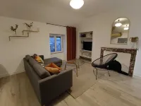 Appartement Cosy - Vue Théâtre Antique & Jardin de Cybèle Các khách sạn ở Vienne