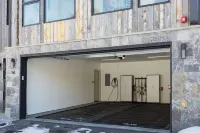 Modern Escape on the Blue