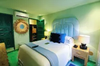 William Hotel Boutique de Diseño Отели в г. 