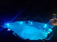 Cozy 4-Bedroom Cabin w/ Hot Tub + King Master Bed