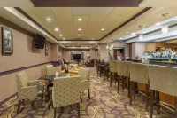 DoubleTree by Hilton Downtown Wilmington - Legal District - bar