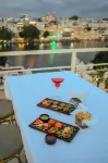 DERA PICHOLA- A Lake Facing Boutique Hotel - Ramah Hewan Peliharaan