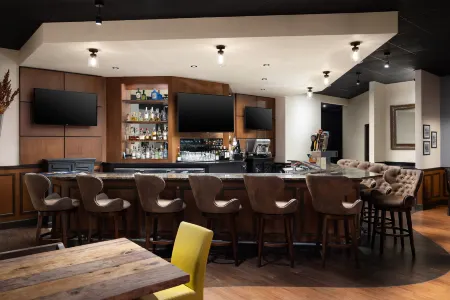 The Golden Hotel, Ascend Hotel Collection Отели рядом с достопримечательностью «Маунт Голиат Нэчурал Арея»