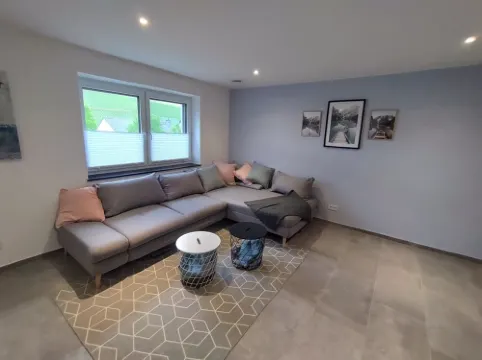 Family-friendly vacation apartment with a view of the vineyards