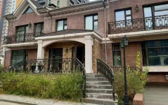 Townhouse with great view at villa Hotel berhampiran Misheel Expo