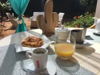 Residence wade the bohemian Hotels in Somone