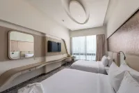 Mirage Hotel & Conference Center