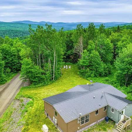 Peaceful Pittsburg Home: 4 Mi to Lake Francis!