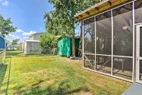 Chic Cottage w/ Private Yard: Steps to Beach! - WiFi