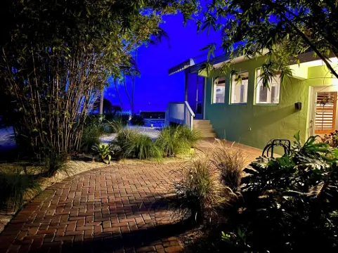 New - Oceanfront Estate - Private Beach - Heated Pool - Stunning