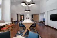 Hampton Inn & Suites Harvey/New Orleans West Bank Hotels in Marrero