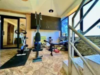 Romantic Condo Vivymitchel Apart Hotel a 