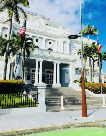 BigPlace 2BR 3Beds,WF, tv, balcony&Park with PowerBackUp