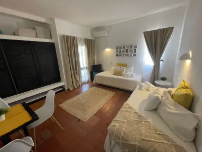 Nice Terrace&Pool Studio Hotel in zona cv