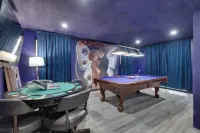 5BR, Speakeasy, Fire Pit, Pool Table, HotTtub