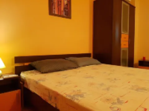 Hill Sky Panorama Center Penthouse Apartment