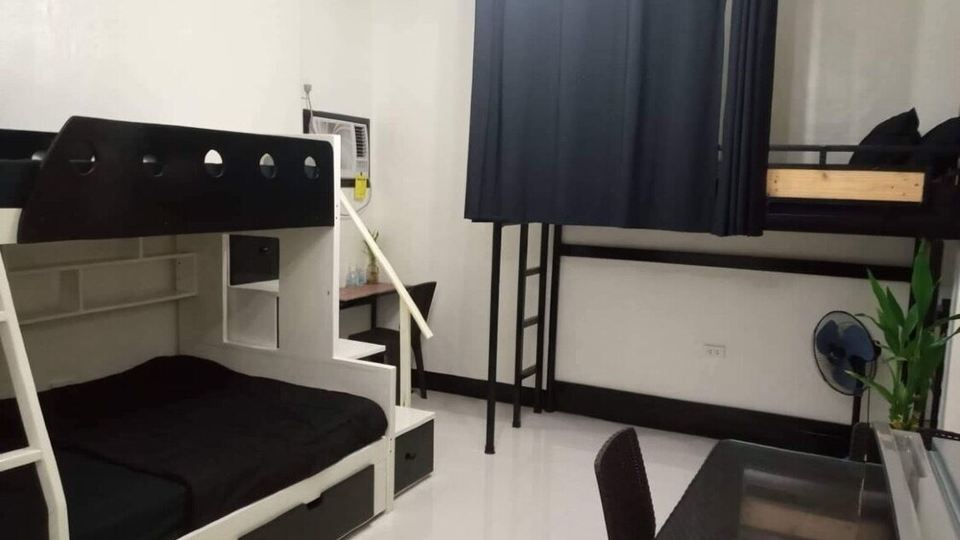 Newly Built Penthouse with Great Panoramic View