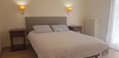 Apart, closed parking, terace, near walking wood, accessible for disabled people Hotels in Chambray-les-Tours