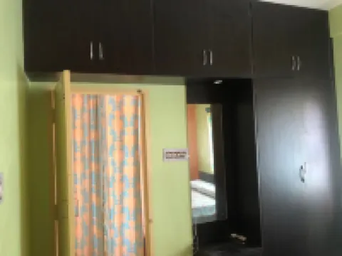 Sindhu Holiday Homes Hotel a 