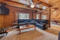 4+Acre Cabin-Ski-Fish-Hike