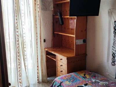 Cozy apartment with parking, close to the sea and center