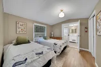 The River House - Sauna & Hot Tub