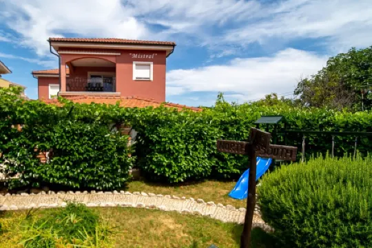 350 m vom Strandstrand Entfernt, Ideal für Familienurlaub, Voll Ausgestattet