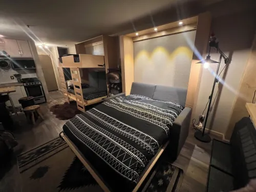 Ski In Walk out in the Meadows