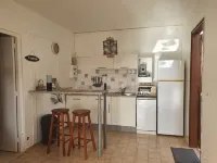 Les ti kaz a papé sunny gîte with small private pool, close to plage Leroux