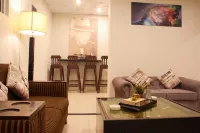 Chic And Cozy Apartment in Downtown