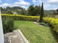 Country House, Gastronomic Zone, 15 minutes from El Retiro. Hotel a Retiro