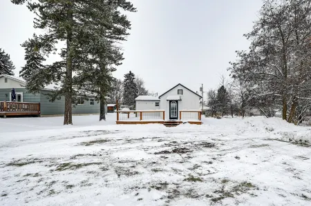 1 Mi to Main Street Polson Updated Home with Deck!