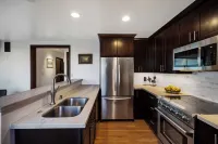 Charming 2-bedroom apartment with AC, WiFi in welcoming Dana Point