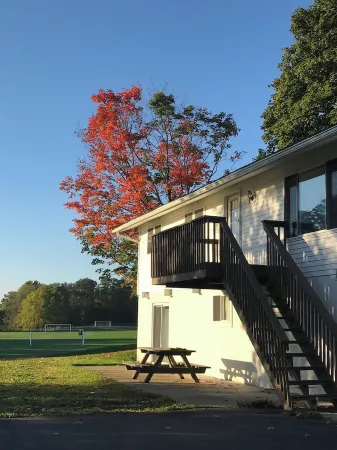 1-bedroom apartment with AC, WiFi walking distance to downtown Penn Yan